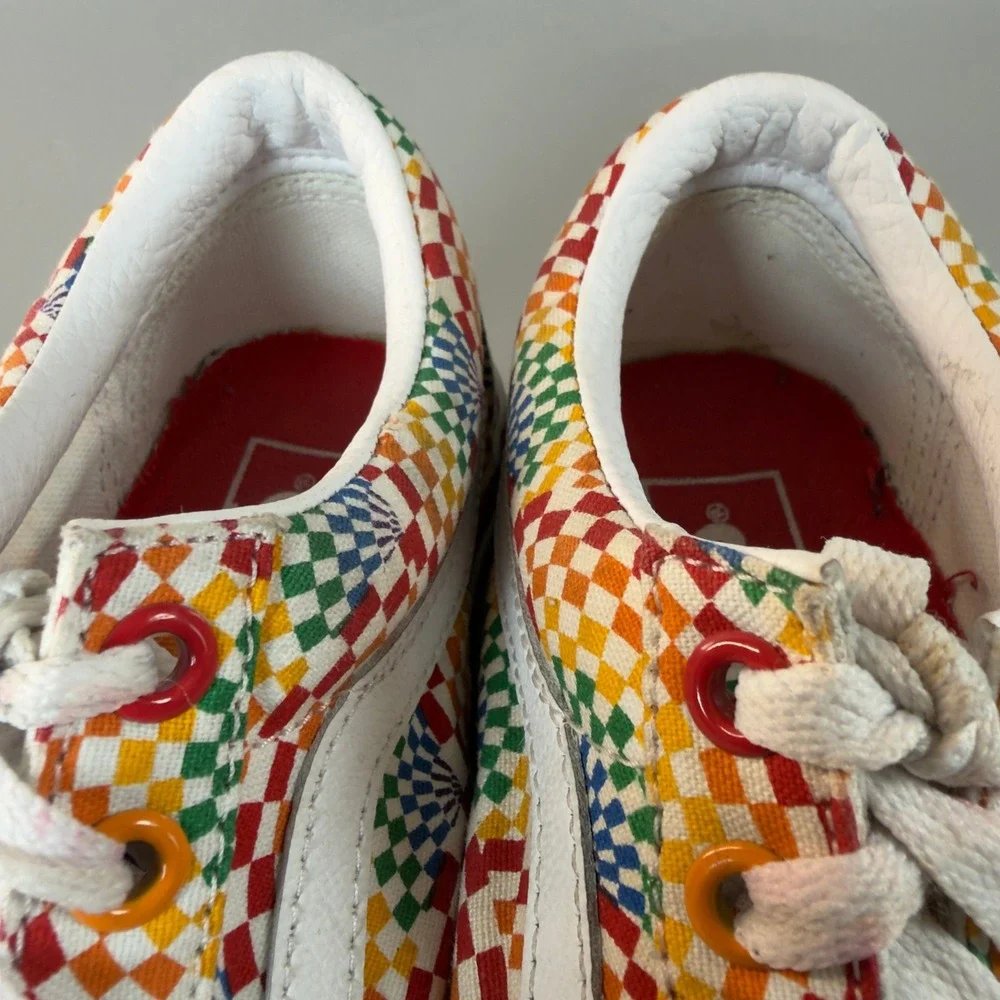 Vans Old Skool Platform Pride Womens 7.5 7 1/2 Rainbow All Over Skate‎ Shoe Lace
